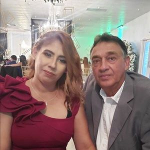 Meet your Posher, Claudia